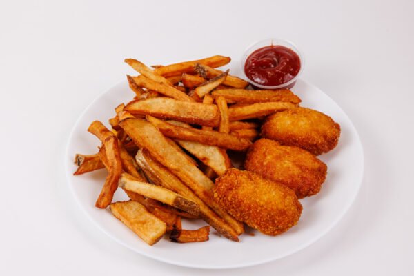 Kids Nuggets & Fries